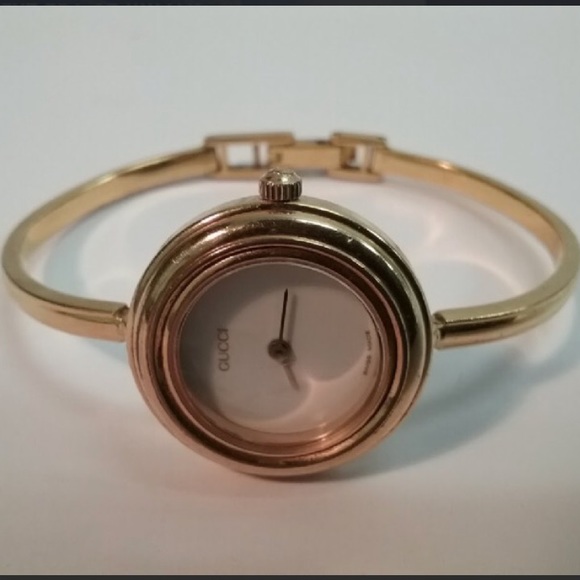 Gucci Accessories - Vintage Gucci Gold Watch